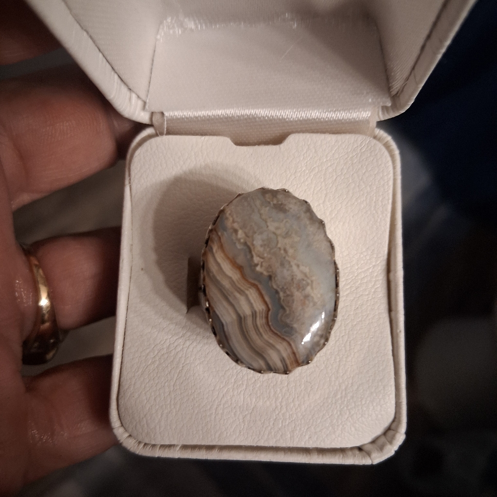 Vintage Sterling Crazy Lace Agate Ring